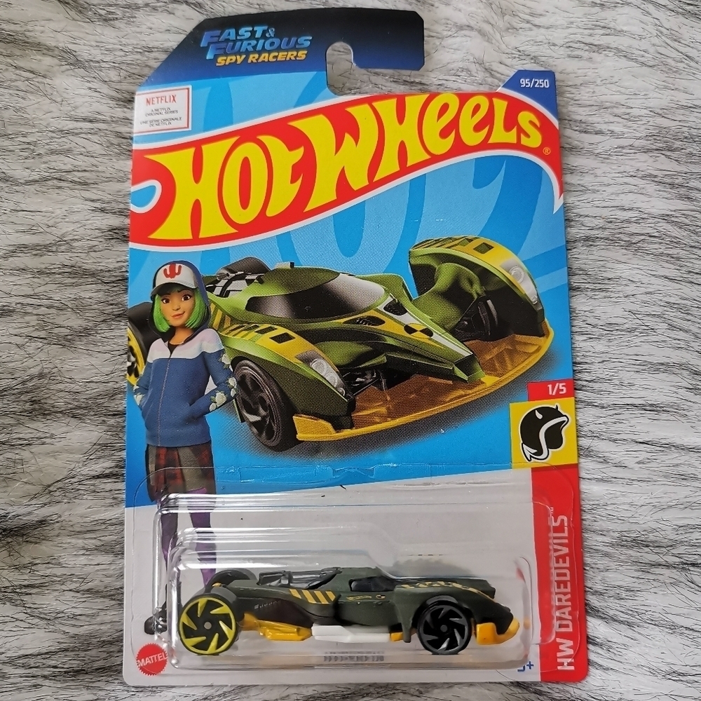 🩵3/$25🩵Hot Wheels Fast And Furious Sky‎ Racers  Hyperfin Car